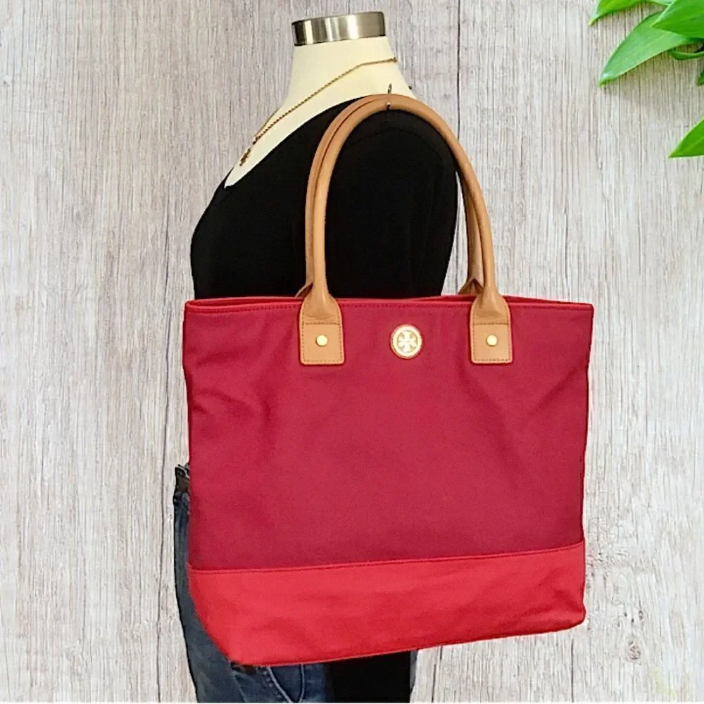 TORY BURCH RED COATED CANVAS TOTE TRAVEL, VACATION SHOPPING SCHOOL HANDBAG